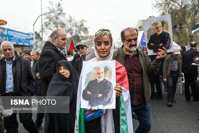 پوشش یک دختر در راهپیمایی روز قدس خبرساز شد!