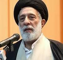 دیدار سید هادی خامنه‌ای با مهدی کروبی بعد از  پایان حصر خانگی