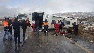 جنجال واژگونی اتوبوس در کرمان؛ راننده چقدر مقصر بود؟