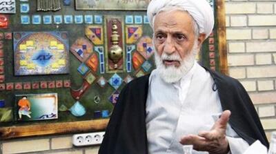 عضو جامعه روحانیت مبارز: دستور قرآن است که برای دفاع از کشور باید از همه امکانات نظامی استفاده کنید - مردم سالاری آنلاین