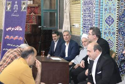 میز خدمت رئیس سازمان ثبت در مسجد قبا مشهد مقدس برگزار شد