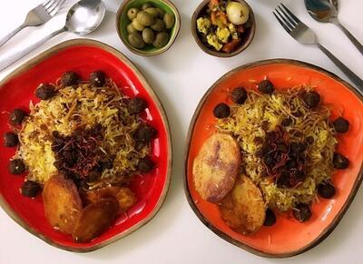 گام به گام طرز تهیه رشته پلو مجلسی و خوشمزه با مرغ و گوشت