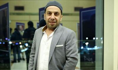 سرگرمی عجیب عباس جمشیدی فر در قهوه خانه های تهران