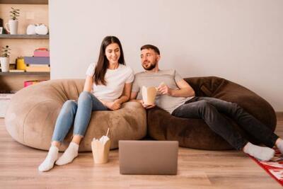 با شوهر درون گرا چگونه رفتار کنیم؟