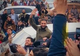 تصاویری از دستبوسی پدر ابومحمد جولانی!