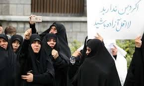 اقدام عجیب و غریب متحصنین قانون حجاب!