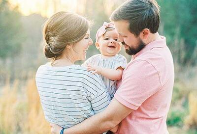 بچه اول به کی میره؟ تأثیر ژنتیک و عوامل محیطی بر ویژگی‌های نوزاد - خبرنامه