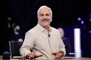 لحظاتی زیر خاکی از اولین خوانندگی مهران مدیری در سال ۷۷+ فیلم