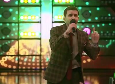 فیلم آواز باشکوه پسر سرباز با آهنگ طناز معین در صداتو / میرطاهر مظلومی نتونست خودشو کنترل کنه ، رقصید!