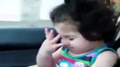 حس گرفتن این بچه با آواز باشکوه محسن یگانه / چه گریه ای می کنه!
