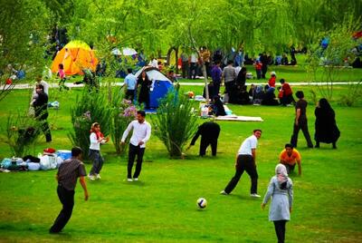 سیزده به در از طبیعت مراقبت کنیم