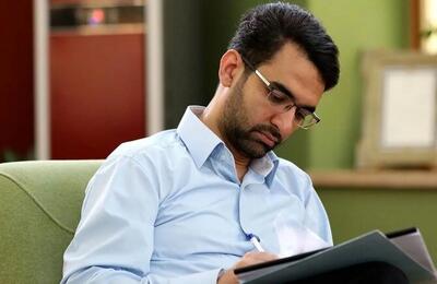 آذری جهرمی: من مخالف ساخت بمب هسته‌ای هستم