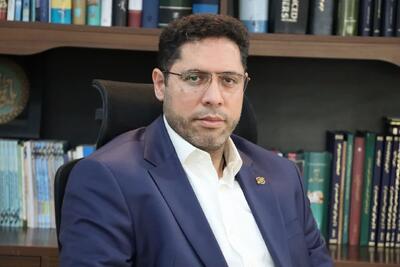توزیع ۴ هزار بسته کیسه زباله اتومبیل در شهر ماهدشت به منظور حفظ پاکیزگی و فرهنگ‌سازی