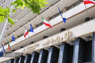 تعهد وزارت نفت به ارتقای جایگاه کشور در بازارهای جهانی