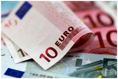 قیمت دلار و یورو در صرافی ملی؛ پنج شنبه ۱۴ فروردین