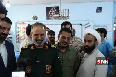 بازدید فرمانده سپاه قم از اردوی جهادی دانشجویان قمی در‌ اروندکنار + عکس و فیلم