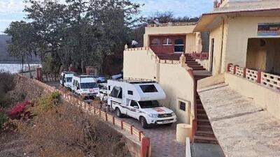 رالی تور بین‌المللی کمپر و کاروانینگ البرز به هندوستان رسید