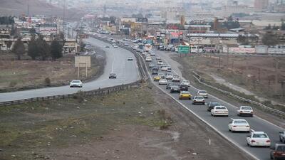 کاهش دو درصدی ورود خودرو به استان قم در ۱۳ فروردین