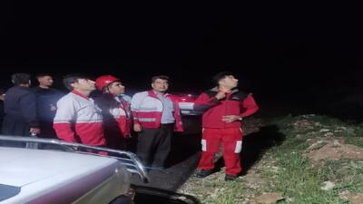 نجات گردشگر گرفتار شده در ارتفاعات مله کوه لرستان