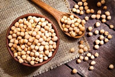 نخودچی برای خانم‌ها: بخوریم یا نه؟ فواید و ضررها + 23 نکته طلایی