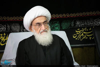 آیت‌الله العظمی نوری همدانی: ‌اختلاف از تحریم و جنگ دشمن بدتر است/ اولین کار ما حل مشکلات مردم باشد؛ باید پیگیری کنیم اگرچه صداوسیما بازتابی ندهد!/ متأسفانه برخی بانک‌ها با پول، پول خلق می‌کنند/ هدف اصلی ما باید ایجاد وحدت و همبستگی باشد
