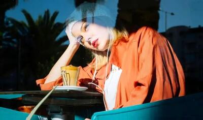 بر اساس روانشناسی، چرا غروب جمعه احساس ناراحتی و دلتنگی می کنیم؟