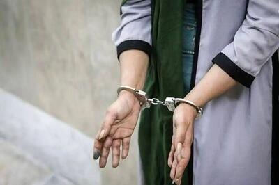 گرفتن مچ زن با یک پسر نوجوان در خانه