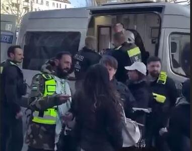 بازداشت وحشیانه معترض فلسطینی در برلین