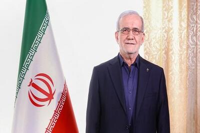 پزشکیان: رفتار آمریکا با درخواست مذاکره تناقض دارد
