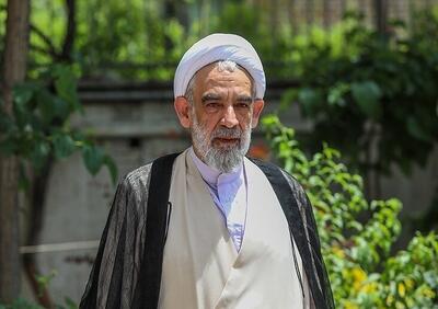 حجت الاسلام محمودی درگذشت خواهر حجت الاسلام قمی را تسلیت گفت