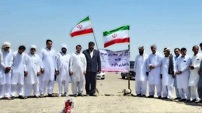 کلنگ‌زنی مدرسه ۹ کلاسه سند سر شهرستان زرآباد