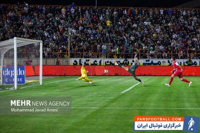 پرسپولیس از صدر فاصله گرفت - پارس فوتبال