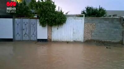 سیلاب جاده مهاباد-سردشت را تخریب کرد/ ویدیو