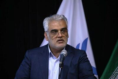 آزاد شدن ورود موبایل به جلسات امتحانی دانشگاه آزاد