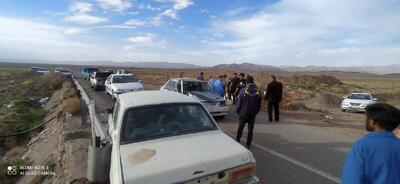 تصادف ۴ خودرو در جاده روستایی زاوه؛ 8 نفر مصدوم شدند
