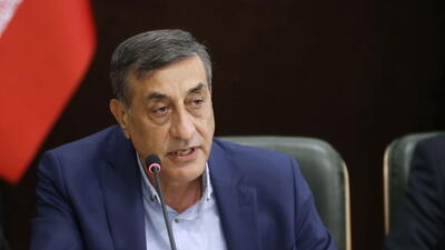 واکنش معاون اجرایی رئیس‌جمهور به تابعیت خارجی فرزندان خود و عارف: هیچکس مشکل ظریف را ندارد/ او شرایطش فرق می‌کرد