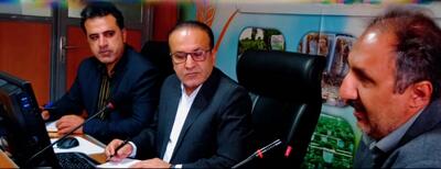 کشت ۳۰۰ هکتار چغندرقند در قالب کشاورزی قراردادی/منفعت کشاورز و کارفرما هر دو باید لحاظ شود