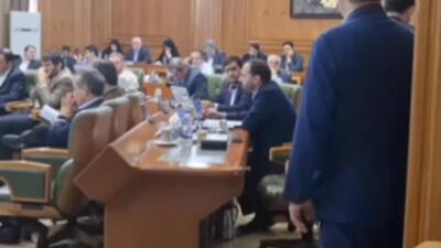 جست و جوی گنج در بهشت زهرا؛ گفتند از دوران پهلوی دفن شده است