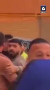 صحنه‌های وحشتناک و باورنکردنی؛ حمله چند بازیکن ملوان به مدیررسانه هوادار!