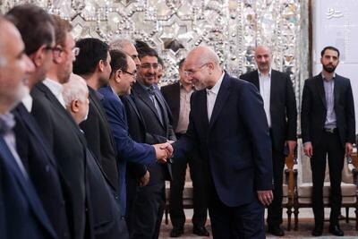 عکس/ دیدارهای نوروزی جمعی از مسئولان نظام با قالیباف