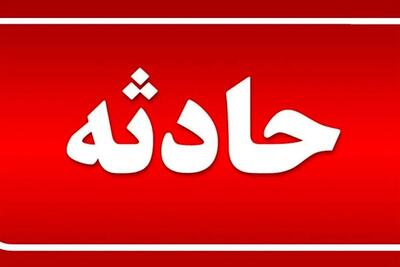 آتش‌سوزی کارخانه تولید پلیمر در میبد