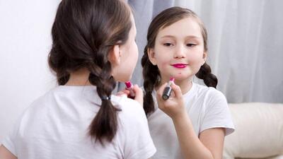 اجازه ندهید کودکان این موسیقی‌ها را گوش کنند/ خطر بلوغ زودرس در کمین است