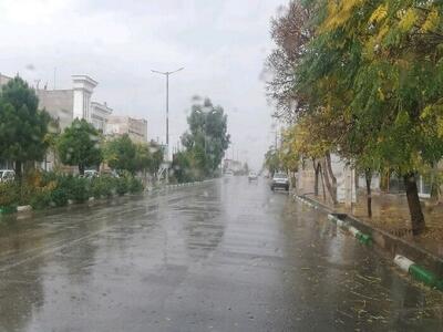 وقوع رگبار و وزش باد در ۲۱ استان/ افزایش ارتفاع موجب در جنوب کشور