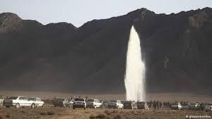 جشن و پایکوبی عناصر خرابکار در روز روشن!