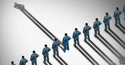 چرا دولت‌ها پس از رسیدن به قدرت، کم ‌می‌آورند؟
