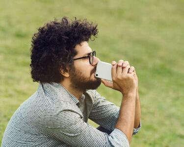 چگونه از شر افکار منفی خلاص شویم؟ - آینه فردا