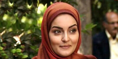 باران خانم قلابی سریال «آوای باران» با استایلی جذاب در خیابان‌های تهران دیده شد - چی بپوشم