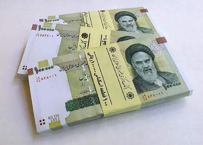 دیدن پول (اسکناس) در خواب چه تعبیری دارد؟