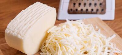 طرز تهیه پنیر موزارلا کشدار فقط با دو ماده!