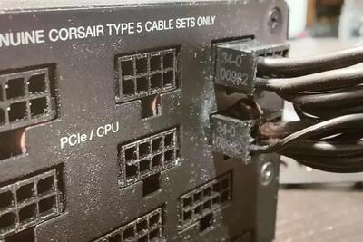 کاربر ردیت از ذوب‌شدن کابل کارت گرافیک RTX 5090 در دو سر اتصال خود خبر داد